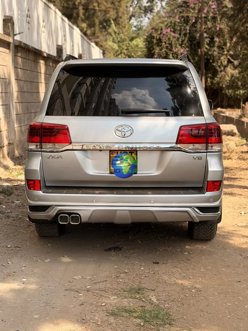 2016 Toyota Land Cruiser V8 VX.R 4.5L Diesel SUV, photo 6