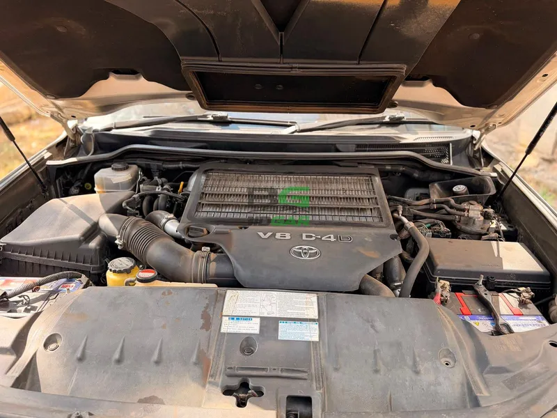 2016 Toyota Land Cruiser V8 VX.R 4.5L Diesel SUV, photo 9