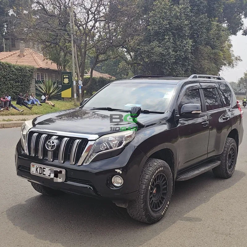 2014 Toyota Land Cruiser Prado 2.7L Petrol SUV, photo 2