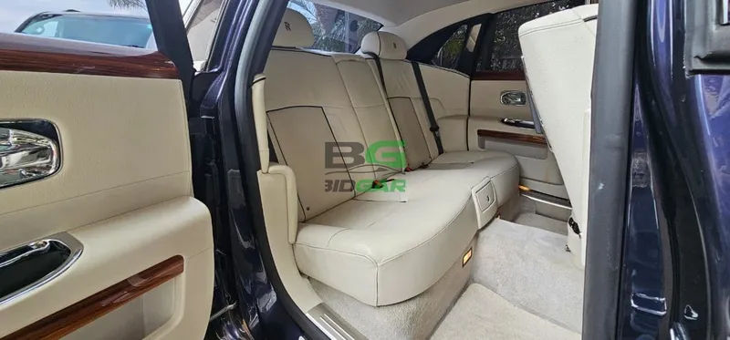 2015 Rolls-Royce Ghost Series I 6.6L Petrol Sedan, photo 12