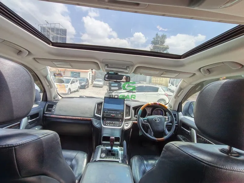 2013 Toyota Land Cruiser V8 ZX 4.5L Diesel SUV, photo 6