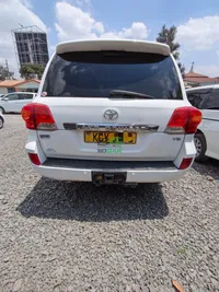 2013 Toyota Land Cruiser V8 ZX 4.5L Diesel SUV, photo 3