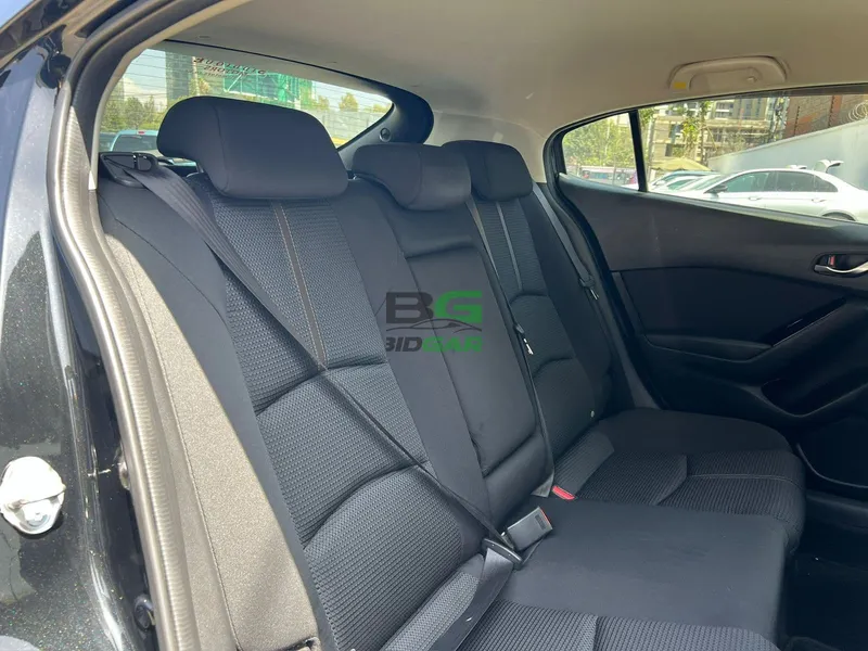 2018 Mazda Axela 1.5L Petrol Hatchback, photo 6