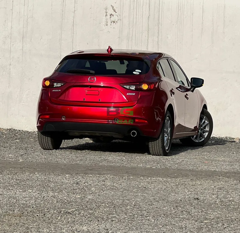 2018 Mazda Axela 1.5L Petrol Hatchback, photo 4