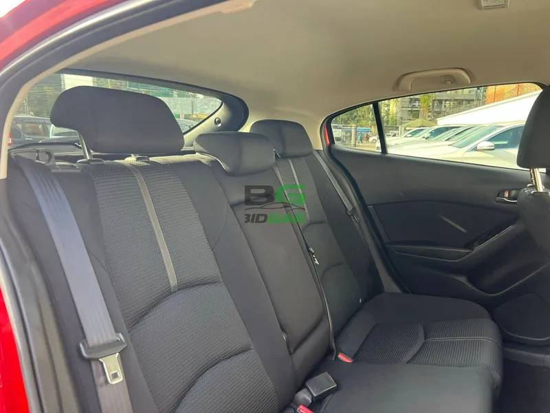 2019 Mazda Axela 1.5L Petrol Hatchback, photo 5