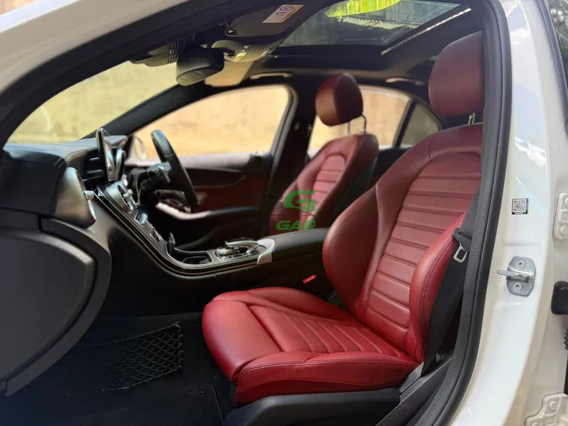 2018 Mercedes-Benz C200 AMG 2L Petrol Sedan, photo 6