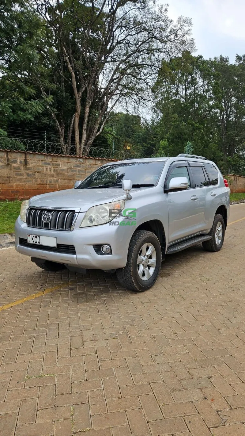 2009 Toyota Land Cruiser Prado J150 4L Petrol SUV, photo 2