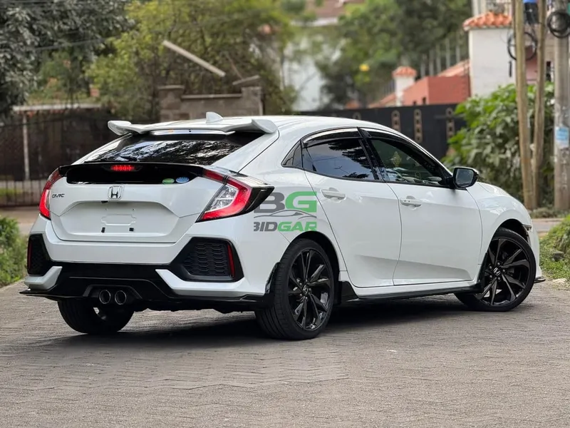 2020 Honda Civic Sport 1.5L Petrol Hatchback, photo 4
