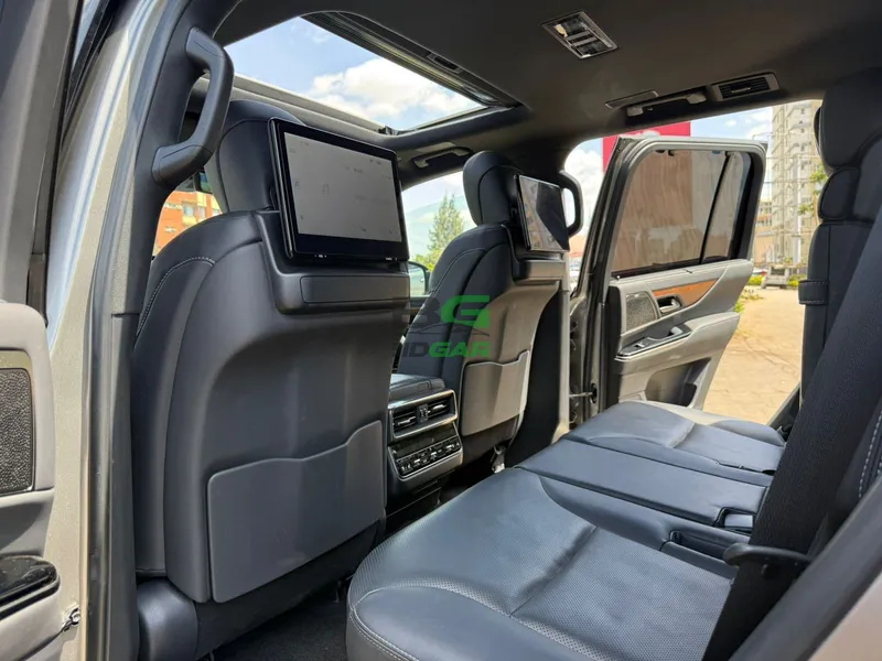 2022 Lexus LX600 3.5L Petrol SUV, photo 6