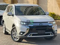 2020 Mitsubishi Outlander 2.4L Petrol SUV, main photo