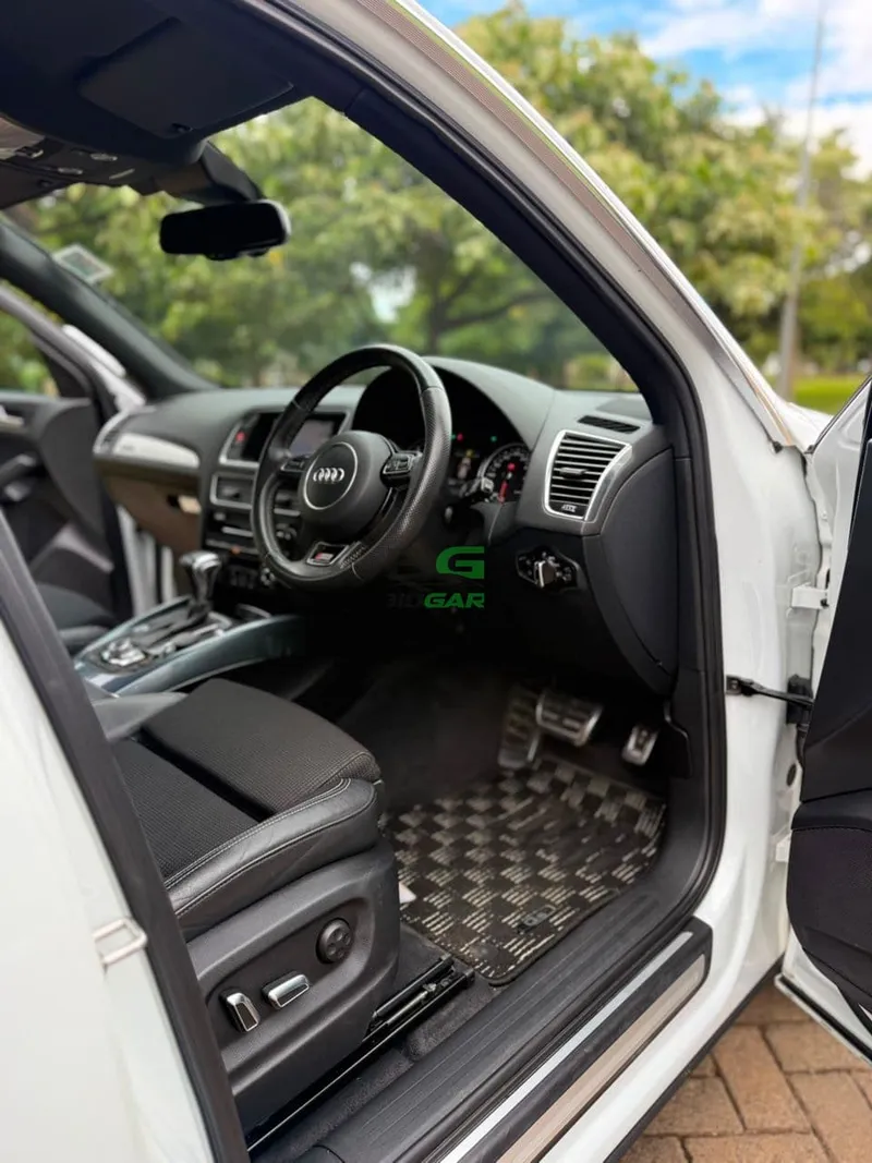 2017 Audi Q5 S-LINE 2L Petrol SUV, photo 9