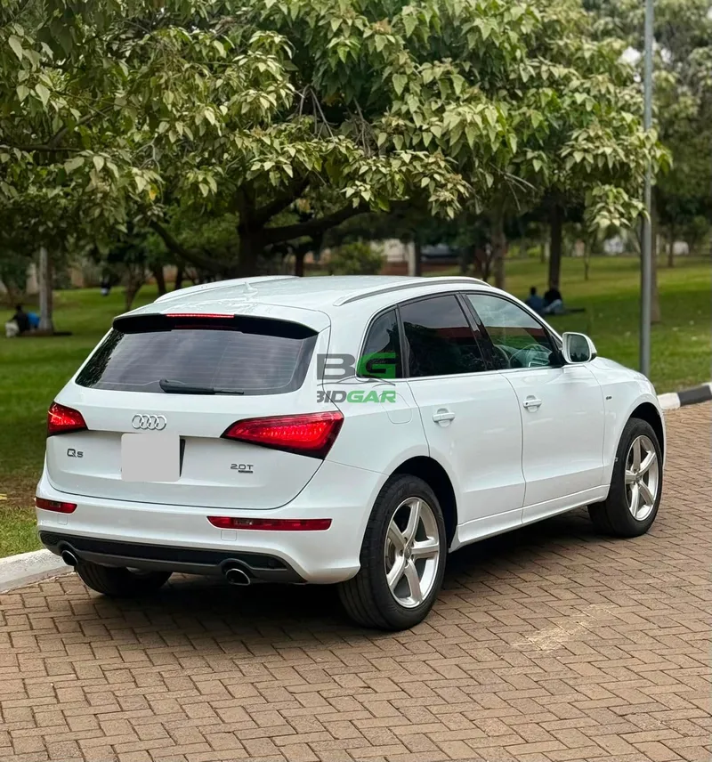 2017 Audi Q5 S-LINE 2L Petrol SUV, photo 5