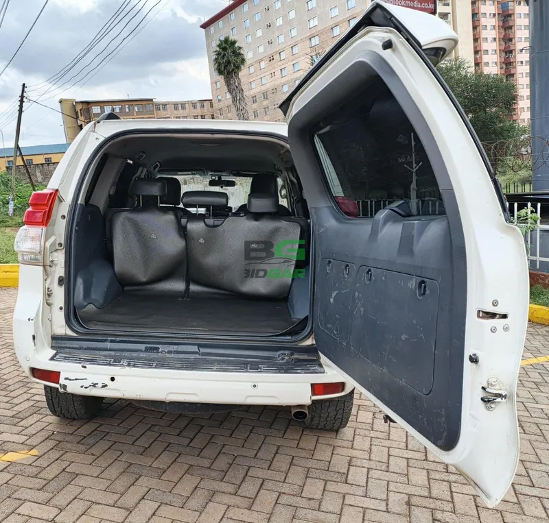 2009 Toyota Land Cruiser Prado J150 2.7L Petrol SUV, photo 6