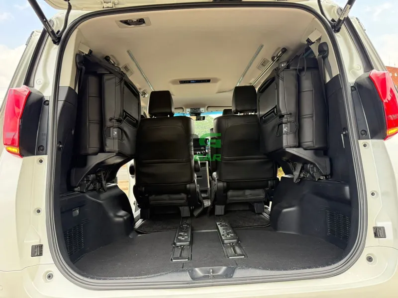 2019 Toyota Alphard Petrol MPV, photo 9