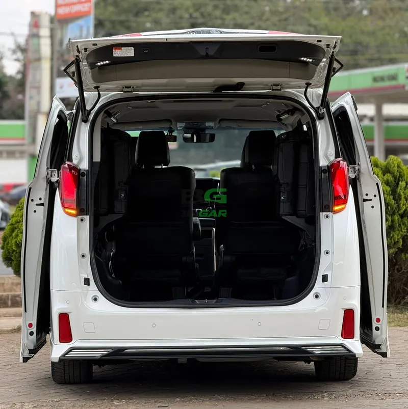 2019 Toyota Alphard Petrol MPV, photo 5