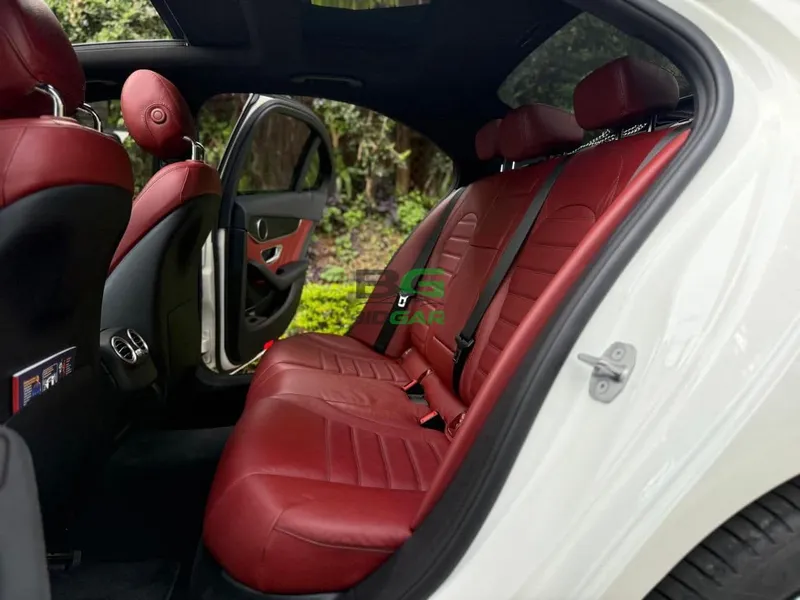 2018 Mercedes-Benz C200 AMG 2L Petrol Sedan, photo 5