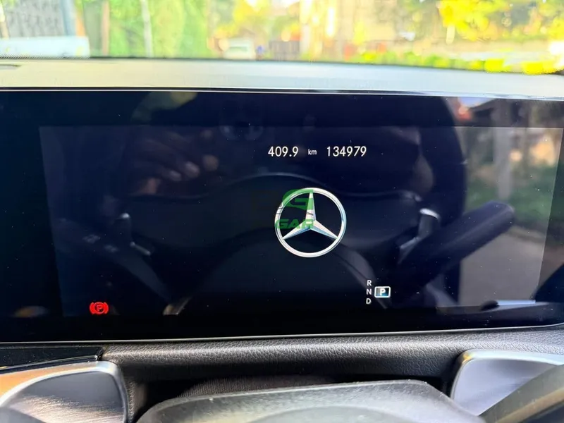 2021 Mercedes-Benz GLB 200 1.4L Petrol SUV, photo 8