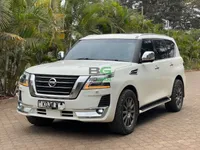 2013 Nissan Patrol Y62 V8 5.6L Petrol SUV, photo 4