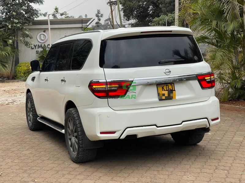2013 Nissan Patrol Y62 V8 5.6L Petrol SUV, photo 8