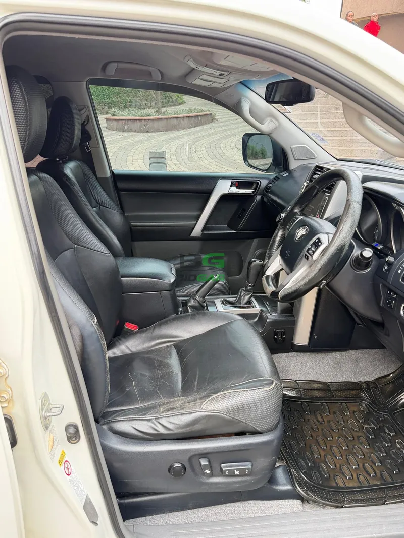 2010 Toyota Land Cruiser Prado J150 3L Diesel SUV, photo 5