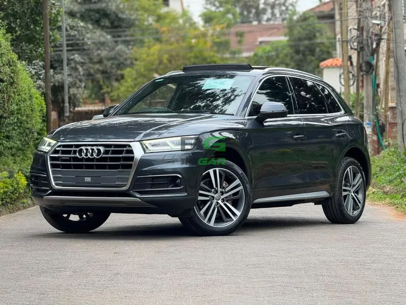 2019 Audi Q5 TDI QUATTRO 2L Diesel SUV, photo 2