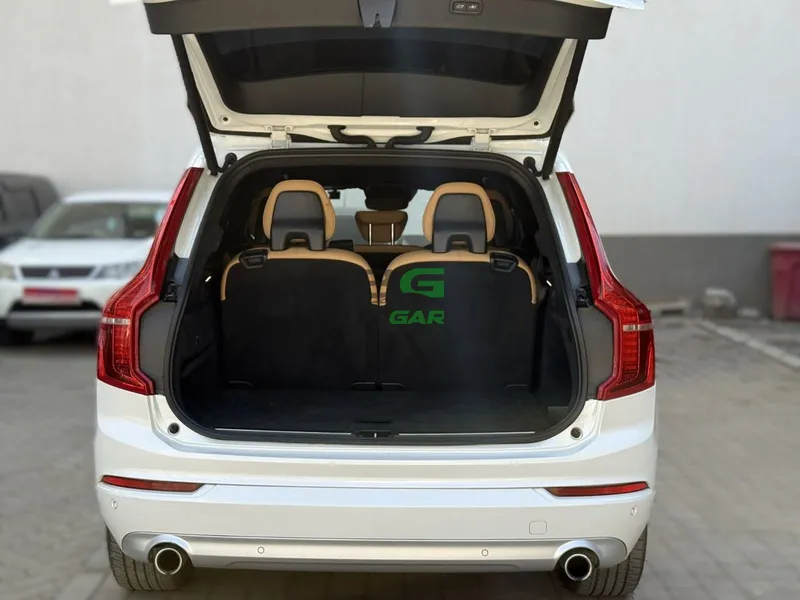 2017 Volvo XC90 T5 2L Petrol SUV, photo 7