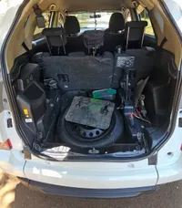 2013 Toyota Ractis 2L Petrol Hatchback, photo 5