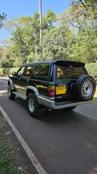 2000 Toyota Hilux 3L Diesel Pickup, photo 4