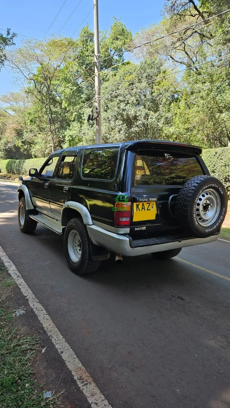 2000 Toyota Hilux 3L Diesel Pickup, photo 4