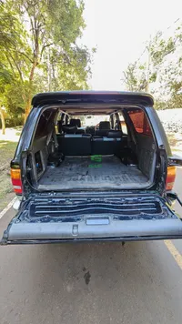 2000 Toyota Hilux 3L Diesel Pickup, photo 5