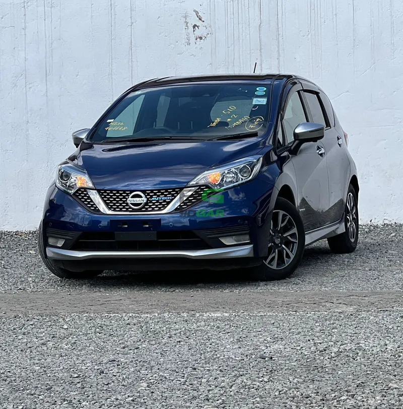 2020 Nissan Note Autech e-POWER 1.2L Electric Hatchback, photo 2