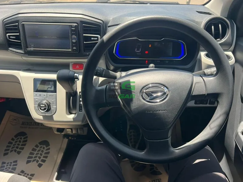 2019 Dihatsu Mira e:5 G LIMITED Petrol Hatchback, photo 6