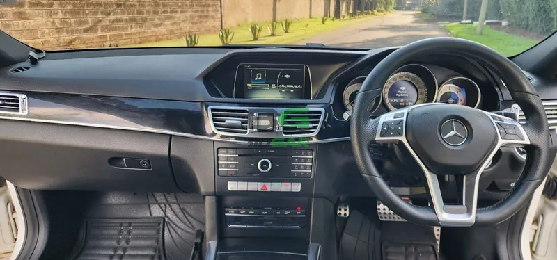 2016 Mercedes-Benz E220 Bluetec W212 2.1L Diesel Sedan, photo 9