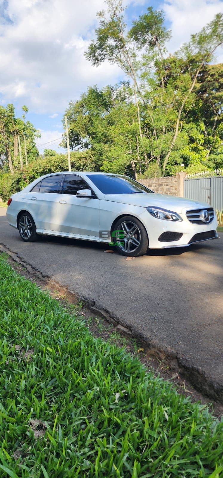 2016 Mercedes-Benz E220