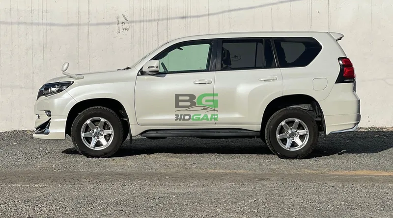 2019 Toyota Land Cruiser Prado TX 2.7L Petrol SUV, photo 5
