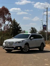 2016 Subaru Outback 2.5L Petrol, photo 3