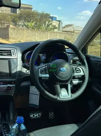 2016 Subaru Outback 2.5L Petrol, photo 13