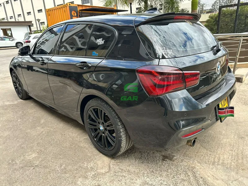 2016 BMW 118i 1.5L Petrol, photo 2