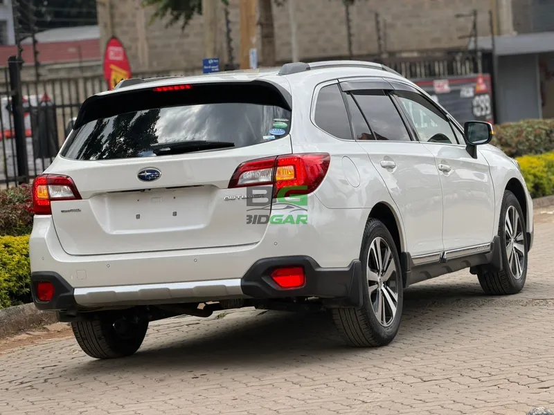 2019 Subaru Outback X-MODE Petrol, photo 3