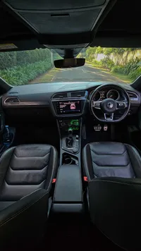 2019 Volkswagen Tiguan R-LINE 2L Diesel SUV, photo 11