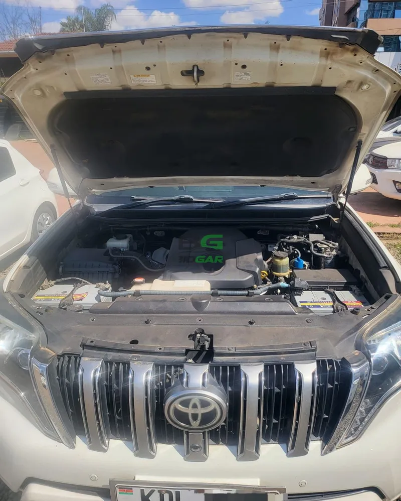 2015 Toyota Land Cruiser Prado TZG 2.8L Diesel SUV, photo 5