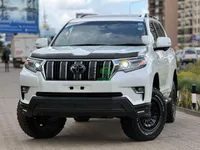 2022 Toyota Land Cruiser Prado TX-L Petrol SUV, photo 2