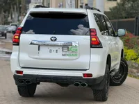 2022 Toyota Land Cruiser Prado TX-L Petrol SUV, photo 4
