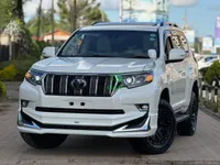 2023 Toyota Land Cruiser Prado Petrol SUV, photo 2