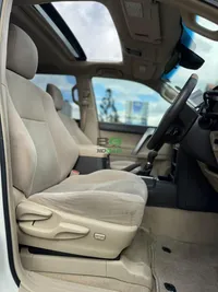 2020 Toyota Land Cruiser Prado Petrol SUV, photo 9