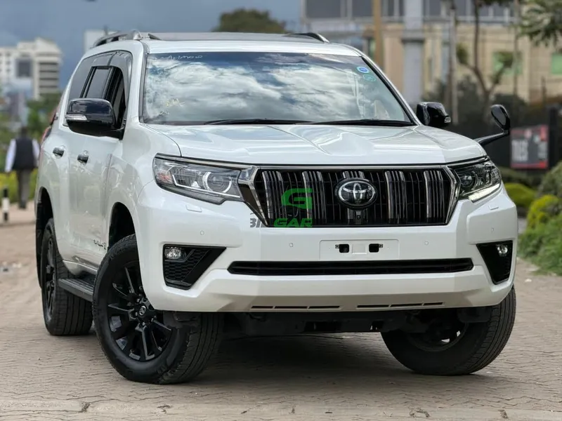 2022 Toyota Land Cruiser Prado TX-L TRD Petrol SUV, main photo