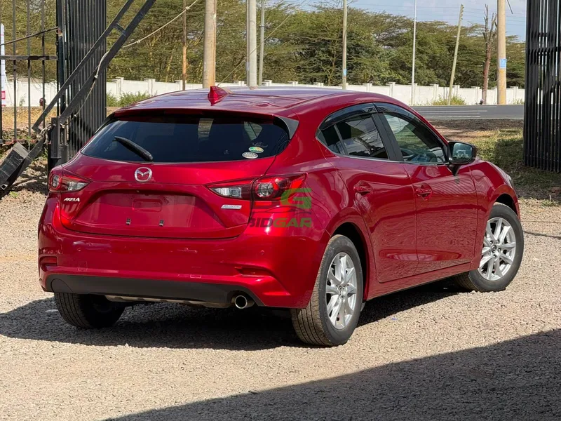 2019 Mazda Axela 1.5L Petrol Hatchback, photo 3