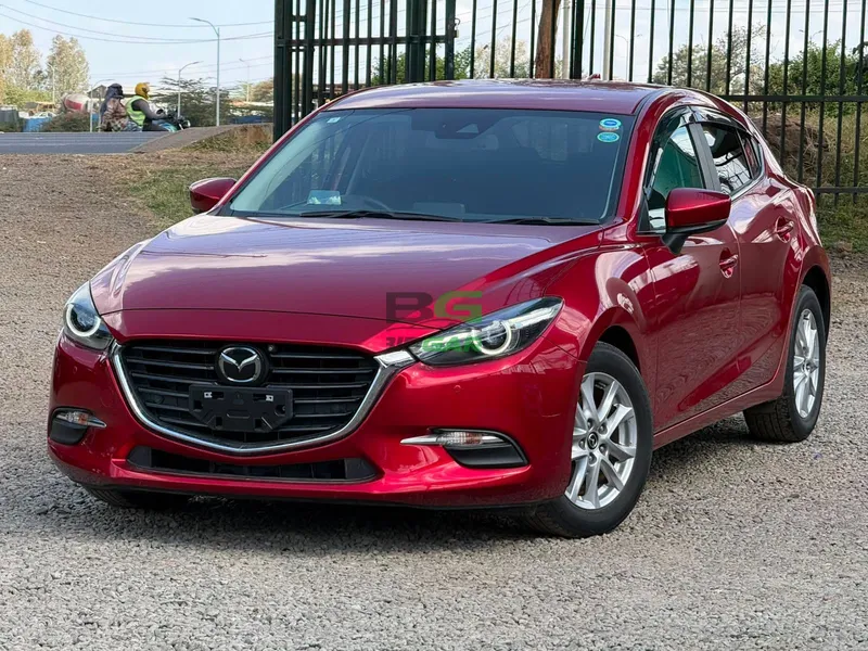 2019 Mazda Axela 1.5L Petrol Hatchback, photo 2
