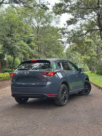2021 Mazda CX-5 Exclusive 2.2L Diesel SUV, photo 3