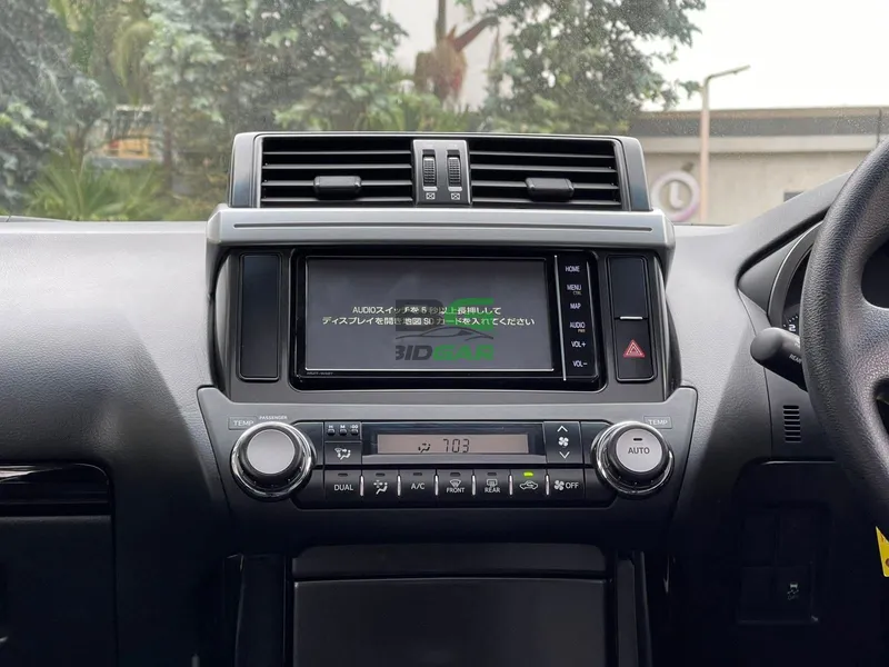 2016 Toyota Land Cruiser TX 2.8L Diesel SUV, photo 12
